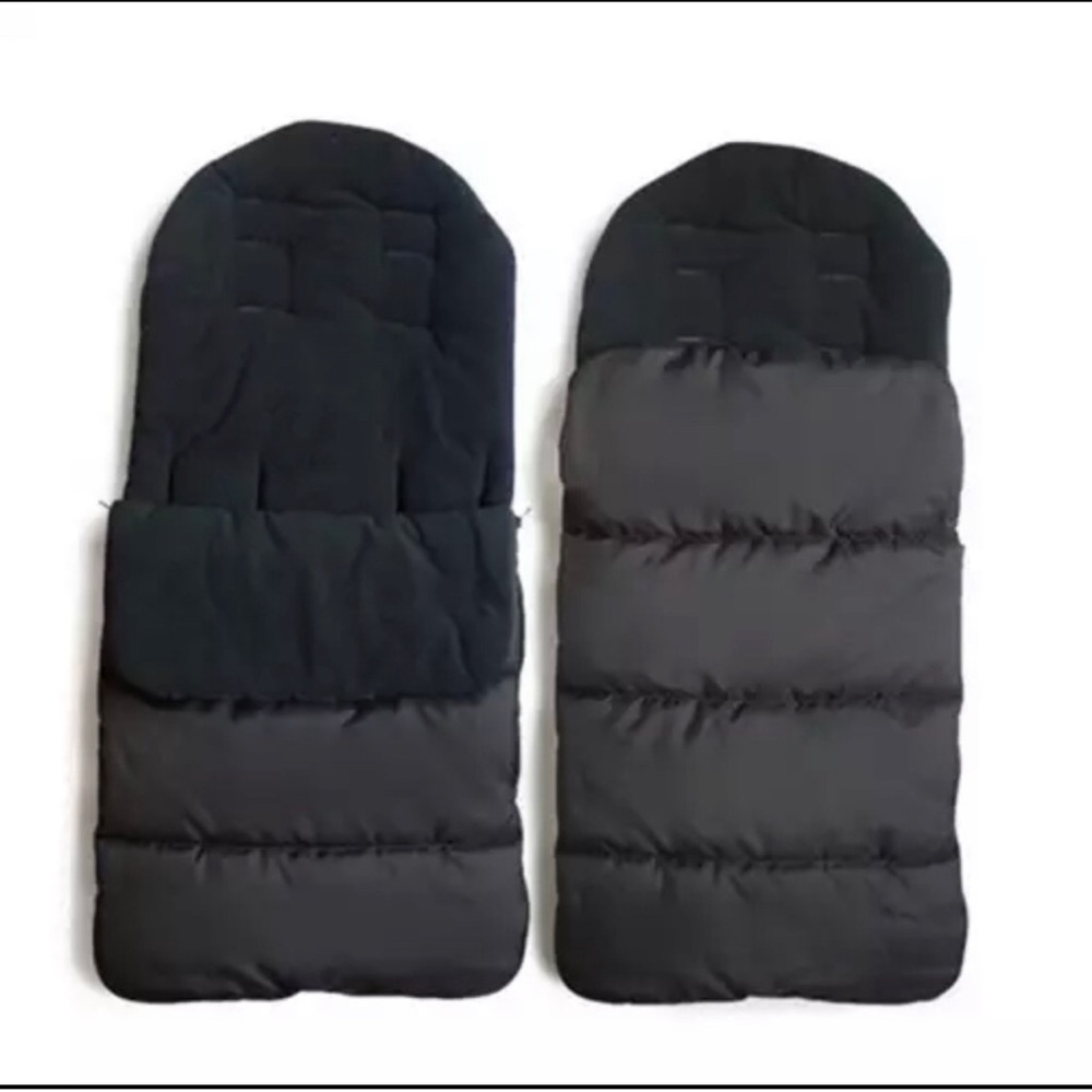 Stroller footmuff